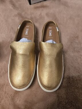 TOMS Metallic Gold Slip-On Sneakers Leather Mule